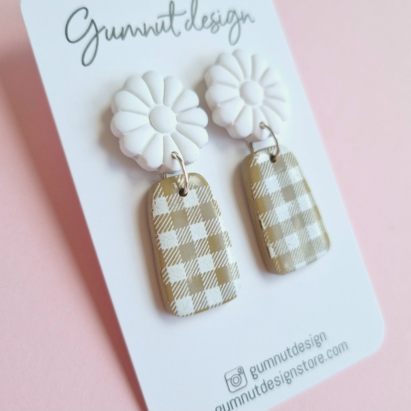 Gingham Dangle - Latte